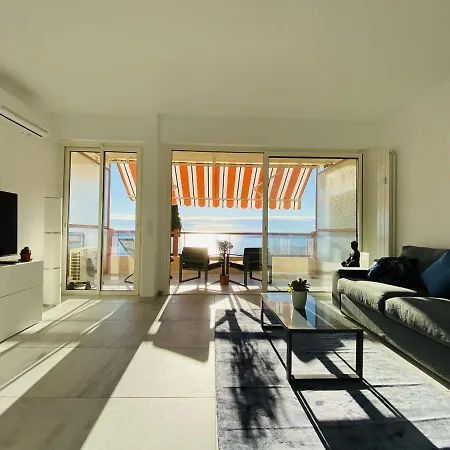 Apartament Le Vigia-vue Mer-terrasse-climatisation-parking Mentona